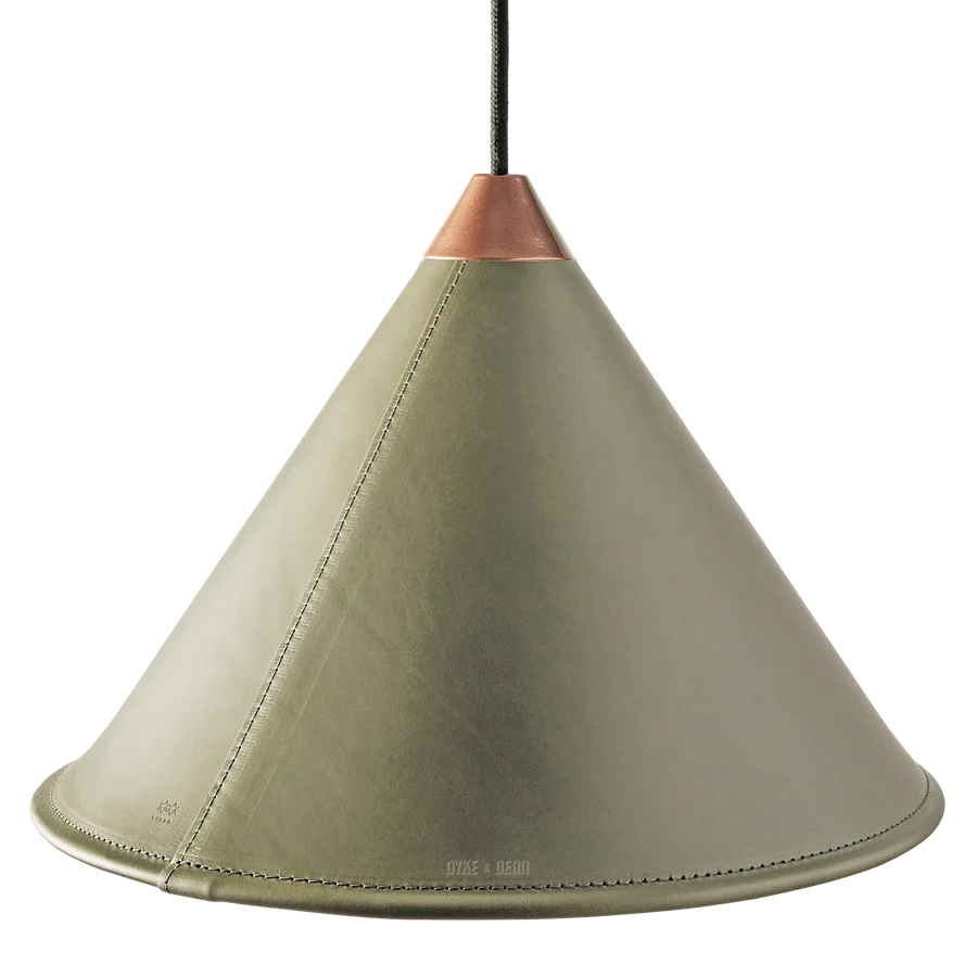 LAMPE CÔNE EN CUIR VERT D'HERBE CUERO