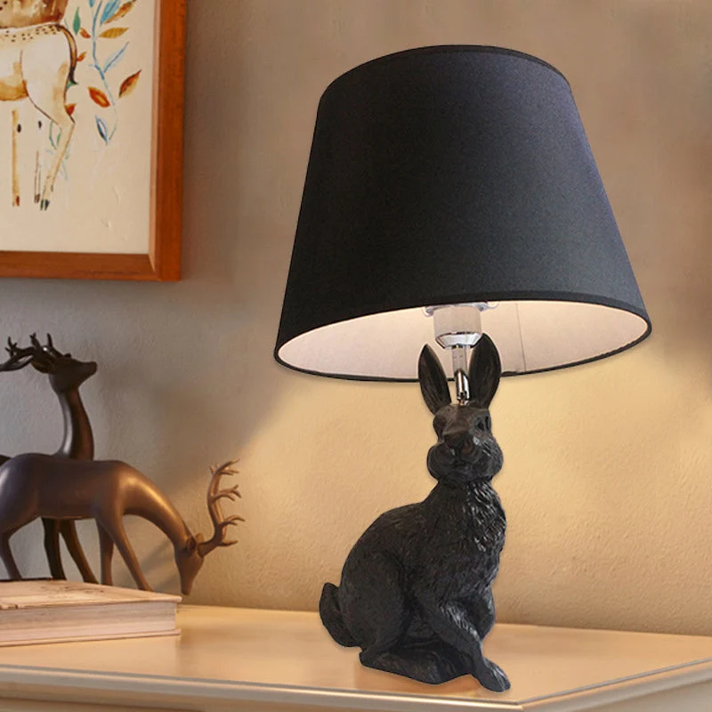 Lampe de bureau moderne en forme de lapin