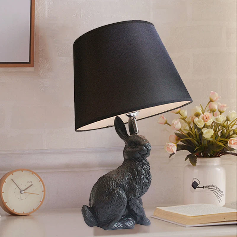 Lampe de bureau moderne en forme de lapin