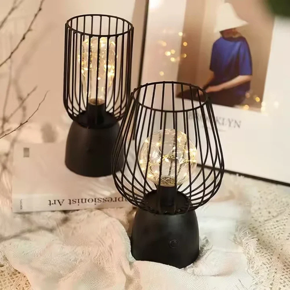 Lampe en fer éclatante Courbe